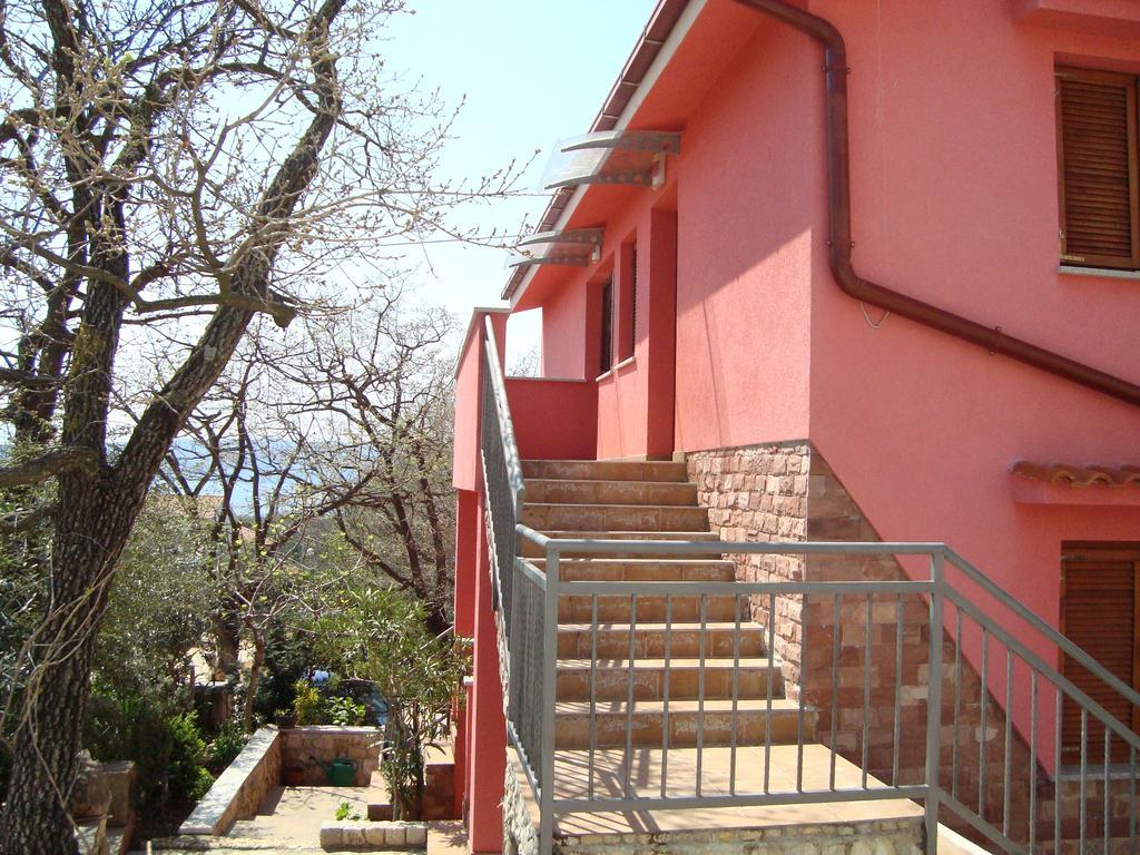 Apartments Josip Pinezići エクステリア 写真